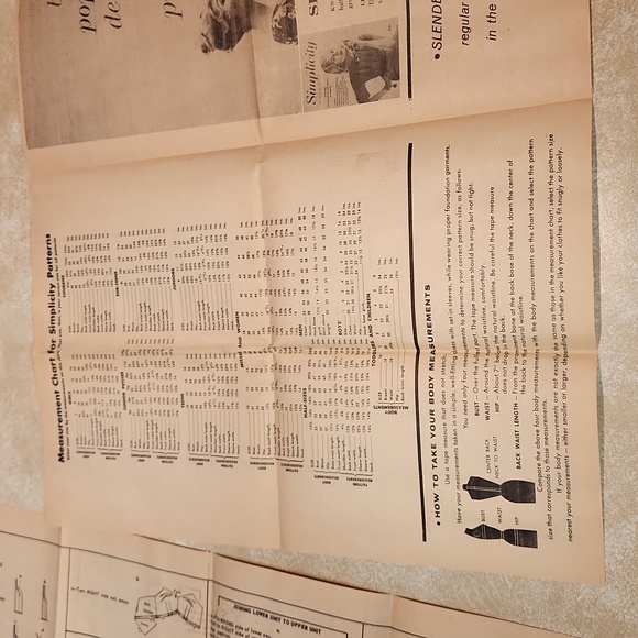 Simplicity vintage unique pattern # 4218  Sz 18- uncut; slip, half slip, panties - Picture 6 of 7